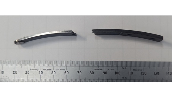 Figure 2. Broken leaf spring