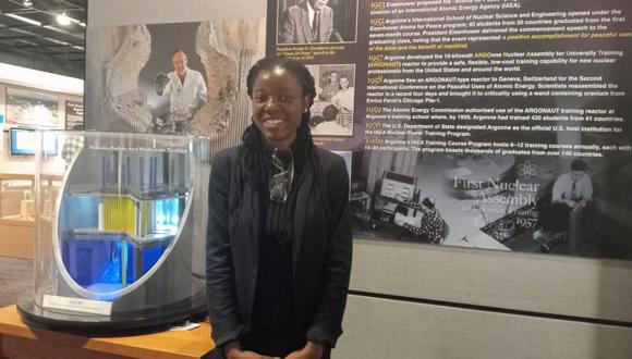 Funke Dacosta-Salu at the Argonne National Laboratory.