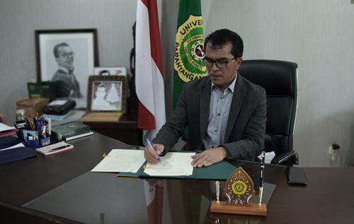 TWI Signs MOU with Parahyangan Catholic University - TWI